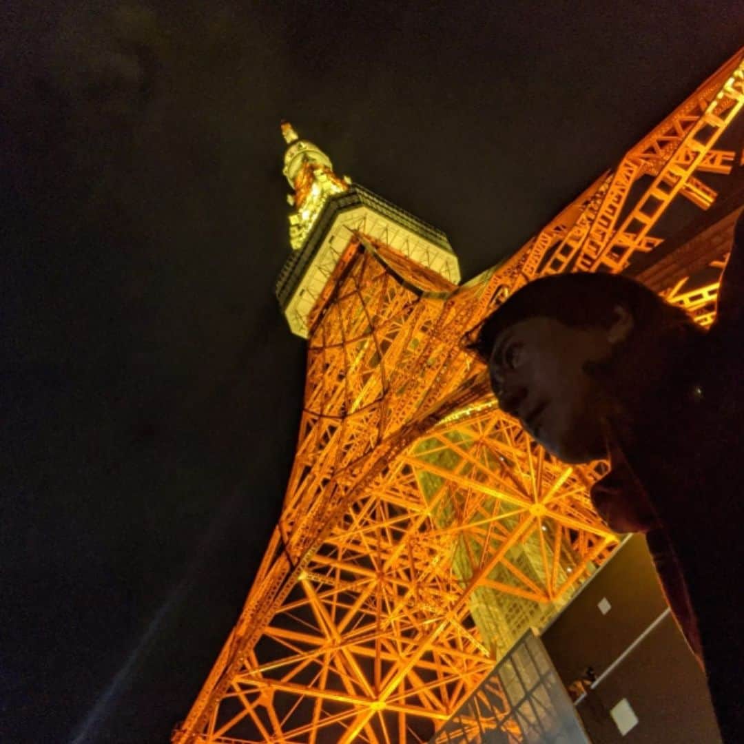川崎麻世さんのインスタグラム写真 - (川崎麻世Instagram)「俺、東京タワー好きだよね🗼 オーラがあるし、なんかセクシー。 そう思わない❓」2月22日 12時00分 - mayokawasaki