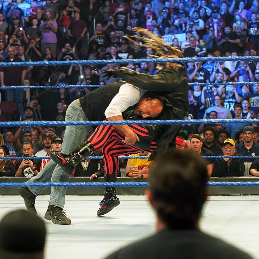 WWEさんのインスタグラム写真 - (WWEInstagram)「@goldberg95 spears #TheFiend! #SmackDown」2月22日 12時12分 - wwe