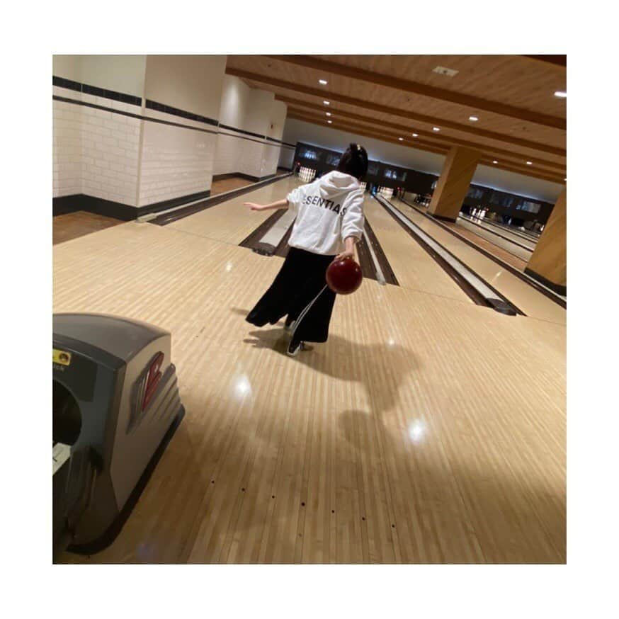 秦瑞穂さんのインスタグラム写真 - (秦瑞穂Instagram)「ボウリングしたい🎳 スコア良かったの奇跡だっただろうから、いつも140とか出るようになりたいなぁ✌️ . . #秦瑞穂　#ボウリング #🎳」2月22日 12時24分 - hatamizuho