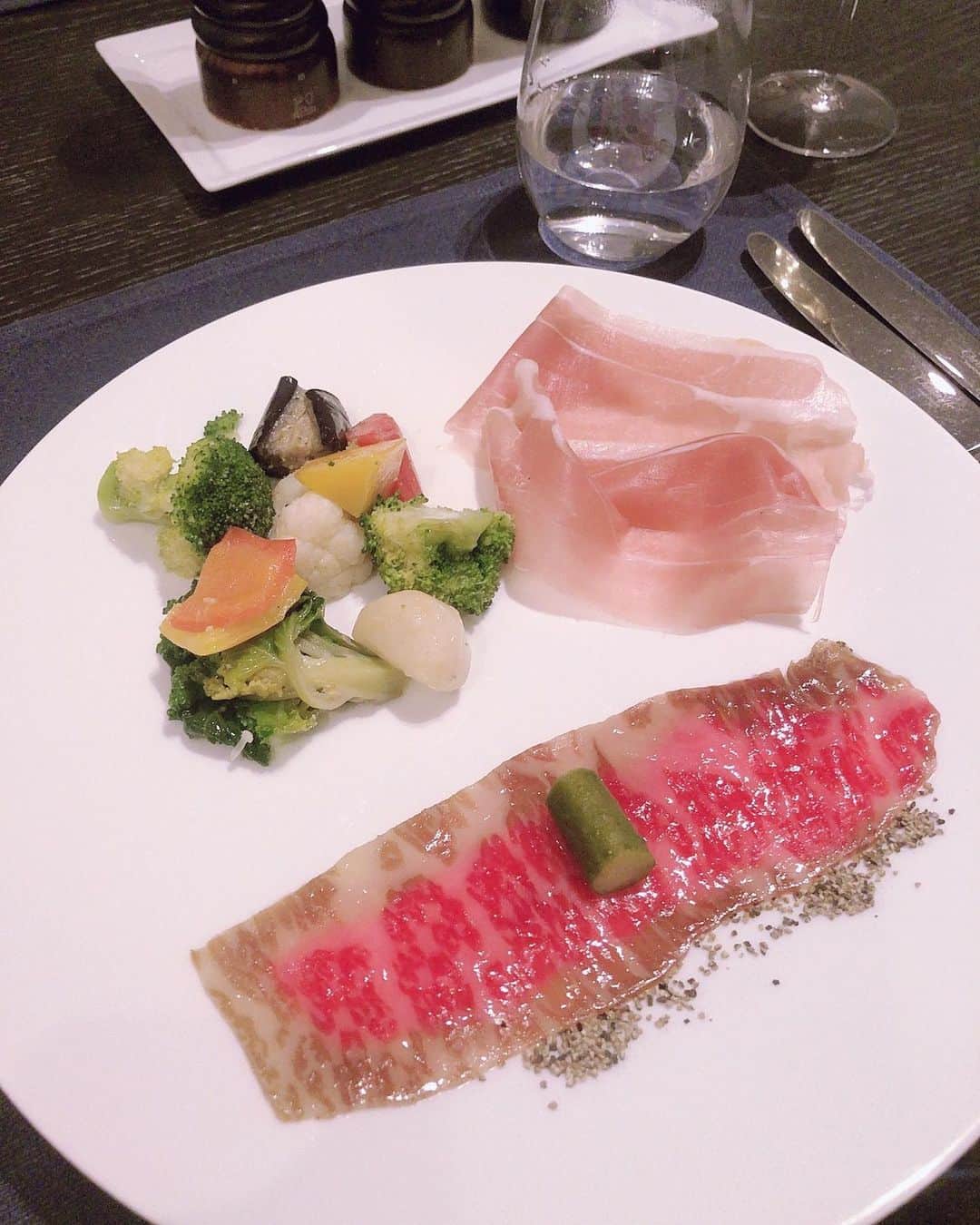 ダレノガレ明美のグルメインスタ