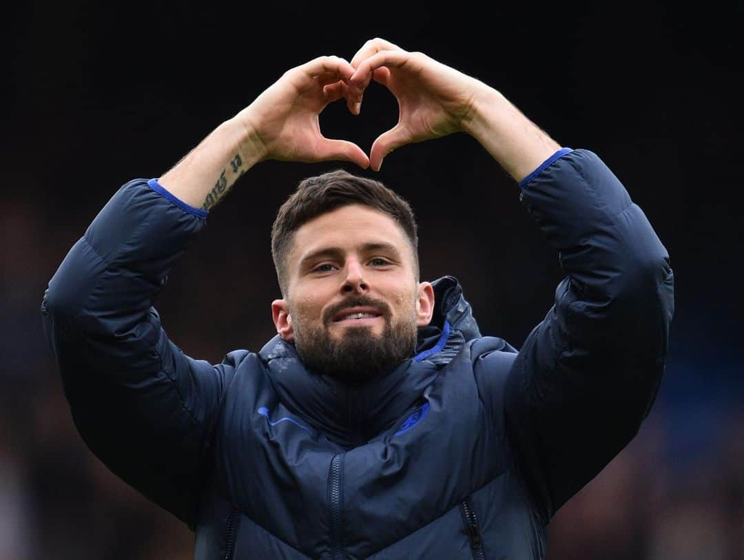 チェルシーFCさんのインスタグラム写真 - (チェルシーFCInstagram)「😘💙 #CHETOT #CFC #Chelsea #Giroud」2月22日 23時56分 - chelseafc