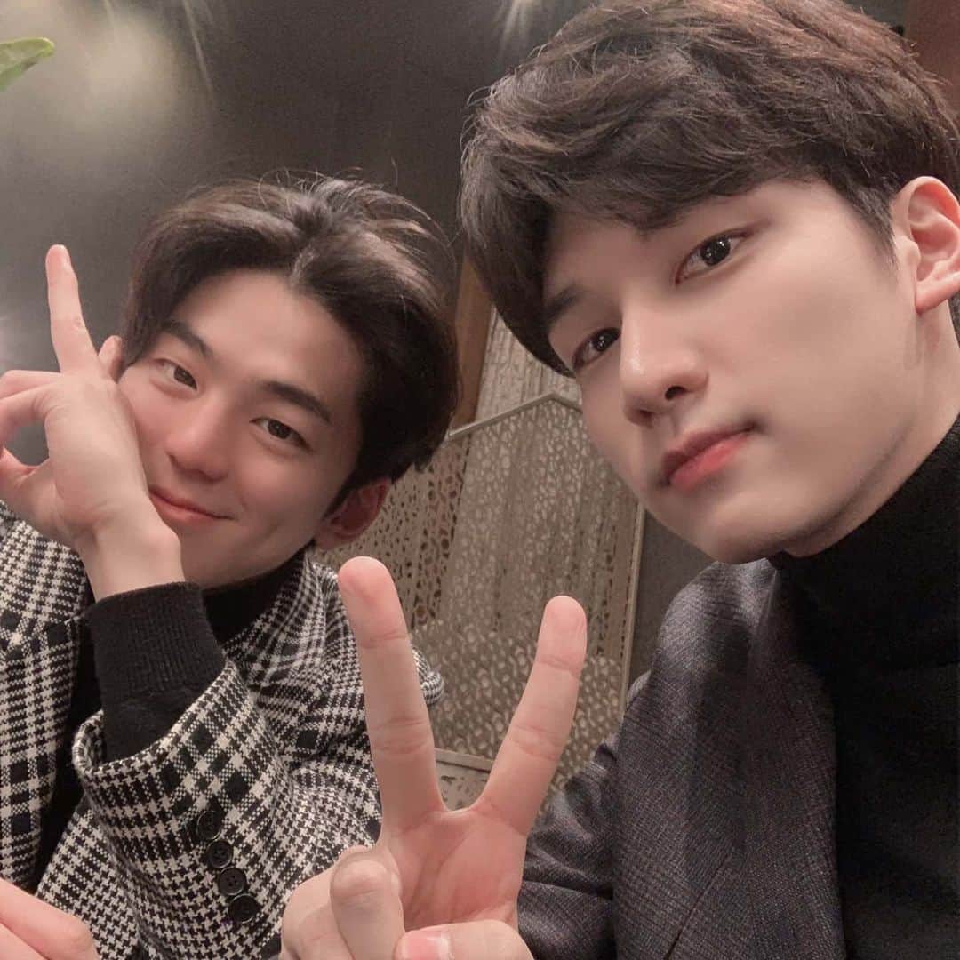 のインスタグラム：「Long time no see! 😆」