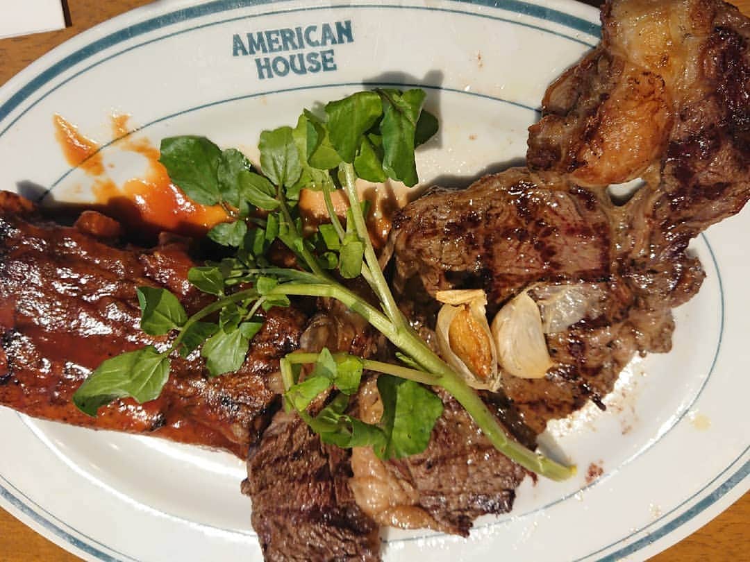 浅乃ハルミさんのインスタグラム写真 - (浅乃ハルミInstagram)「サラダやお肉もとっても美味しかったよー！ 食べてる所はまた改めて更新しますね♥️ #サラダ  #アボカドサラダ 好き♥️ #ステーキ  #sarada  #steak  #americanhousesteakandtacos #minamimachidagrandberrypark」2月22日 18時30分 - harumiasano_