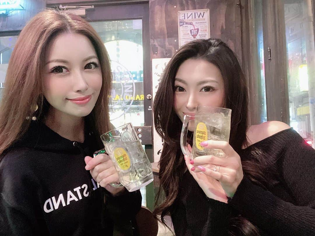 美沙さんのインスタグラム写真 - (美沙Instagram)「2020.02.20.21 大阪highball BARオープンありがとうございました☺️✨ ほんとにいろんな人に会えた❤️ 写真はないけど笑 楽しかったけど体がキツすぎる😭💔 . またすぐ大阪行く🐙💛 毎月行きたい☺️✨ . @osaka_highballstand . #highball #ハイボール #ガールズバー #highballstand #ハイボールスタンド #バー #ガールズバー #大阪 #ミナミ #篠原美沙プロデュース #篠原美沙」2月22日 18時59分 - misa0623r