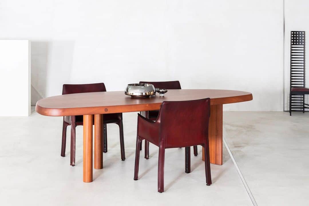 Cassina ixc. (カッシーナ・イクスシー) のインスタグラム