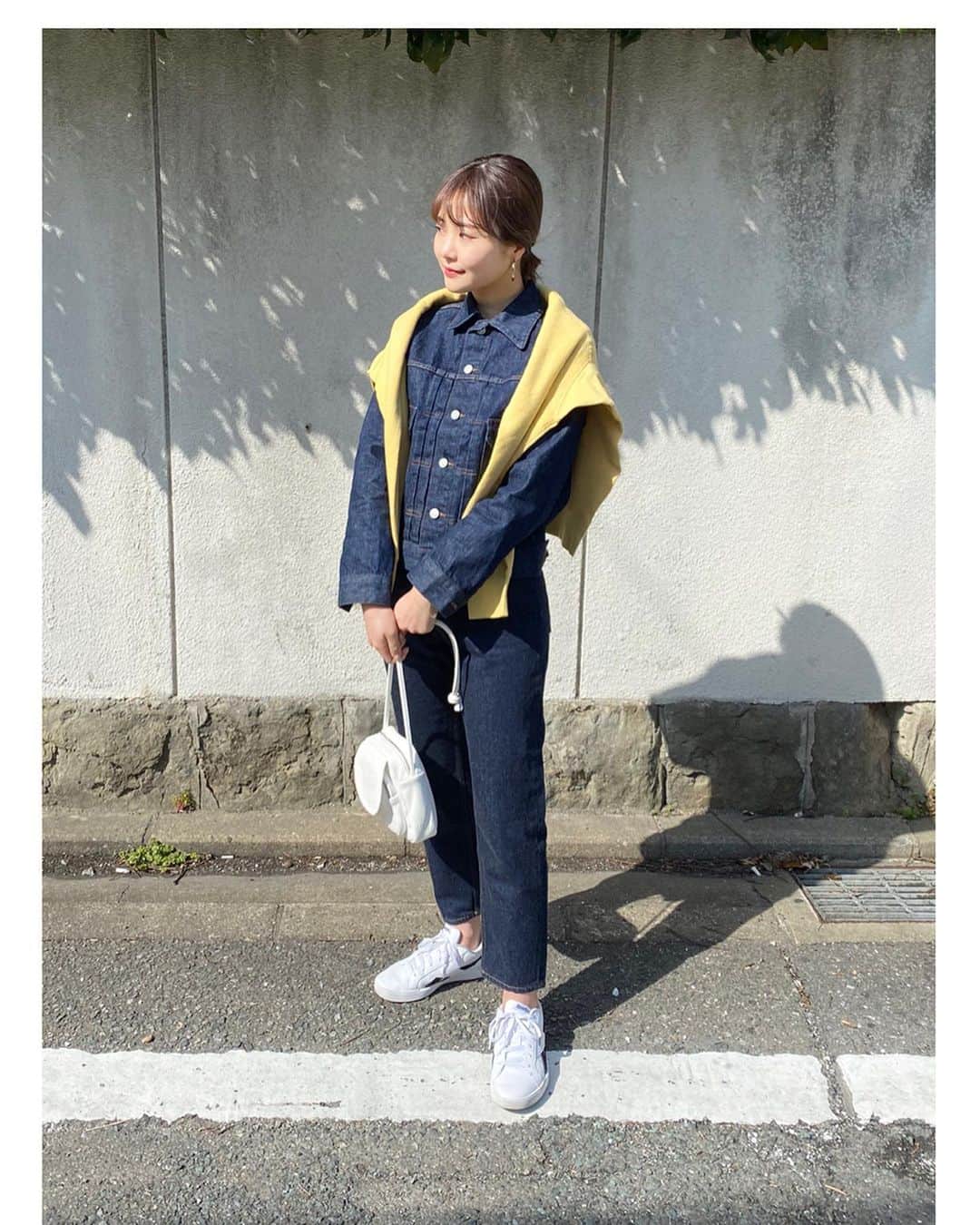 穴井千尋さんのインスタグラム写真 - (穴井千尋Instagram)「. denim👖♡ やっぱりデニムが好きだ♡ . #デニムコーデ #私服 #denim #fashion  #macphee #chii_fashion」2月22日 19時47分 - chihiro_anai_official
