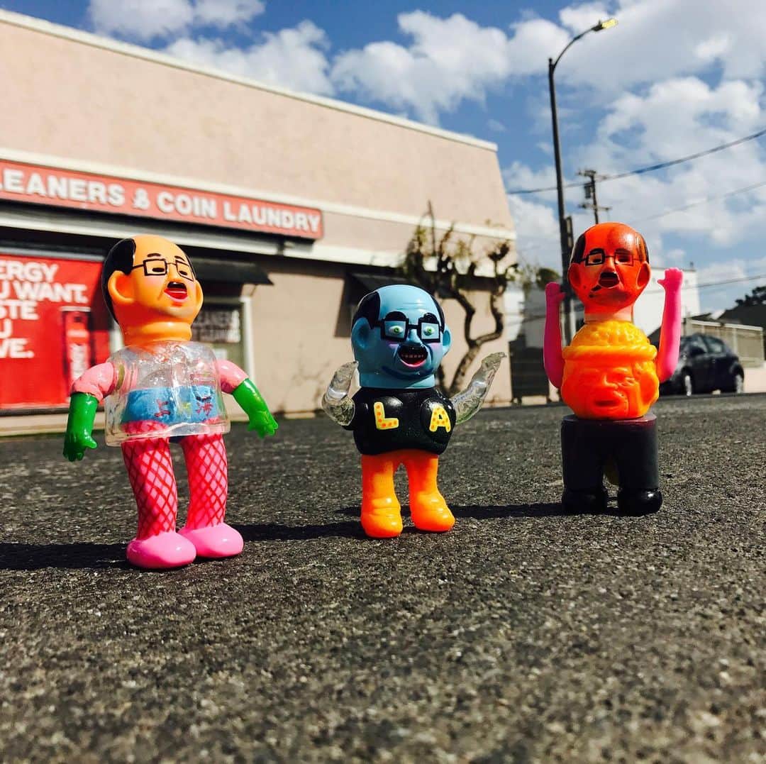 デハラユキノリのインスタグラム：「sofvi dismantling in LA at GR2 Giant Robot gallery Feb.22nd start opening reception 6:30pm〜10pm #dehara  #deharayukinori  #satoshiyamamoto  #giantrobot #giantrobotstore  #giantrobotgallery」