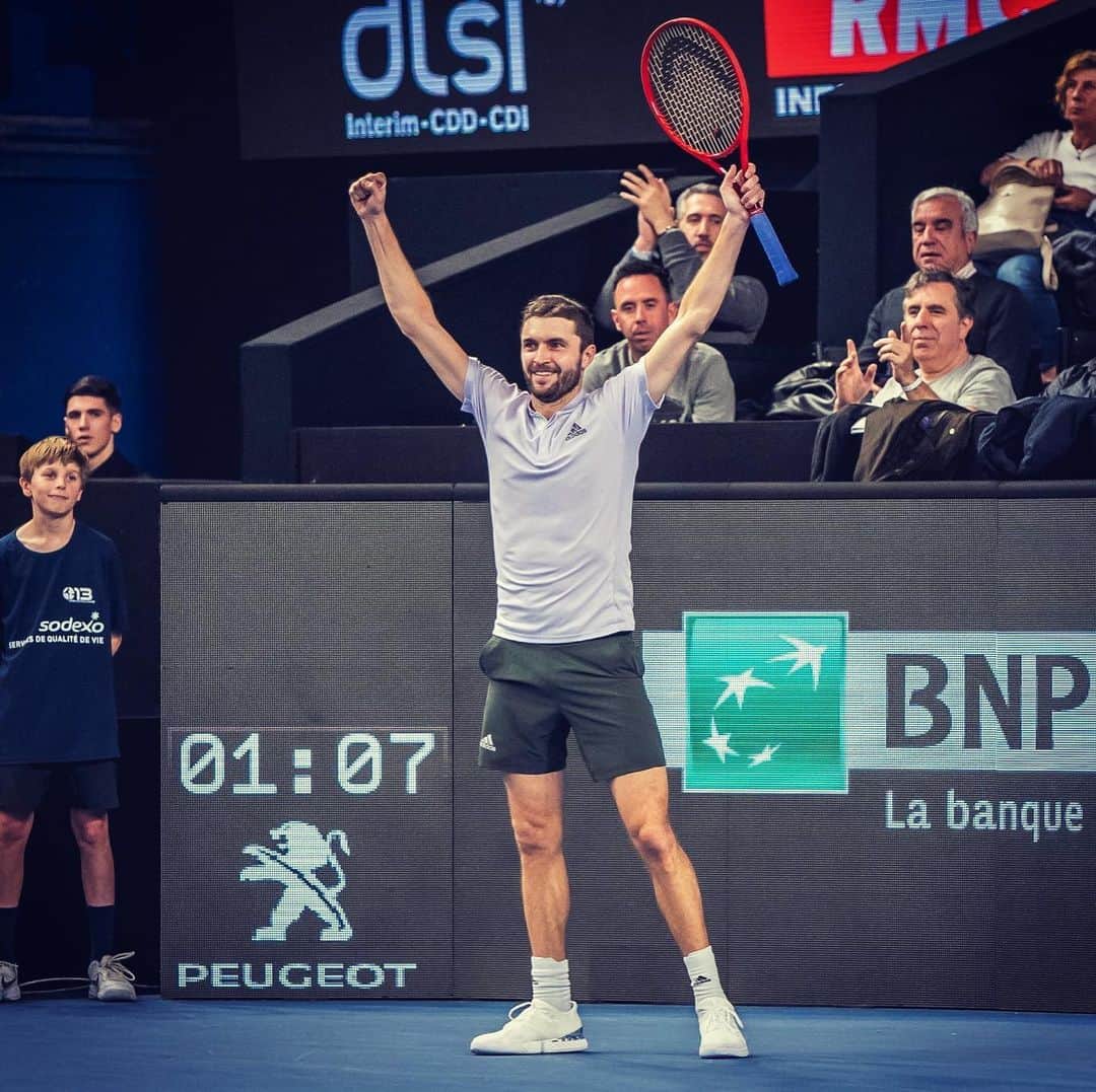 ジル・シモンのインスタグラム：「Victoire vs Medvedev à l’ @open13marseille ! ALLEZ ! 💪🏼 #GillesSimon #Open13」