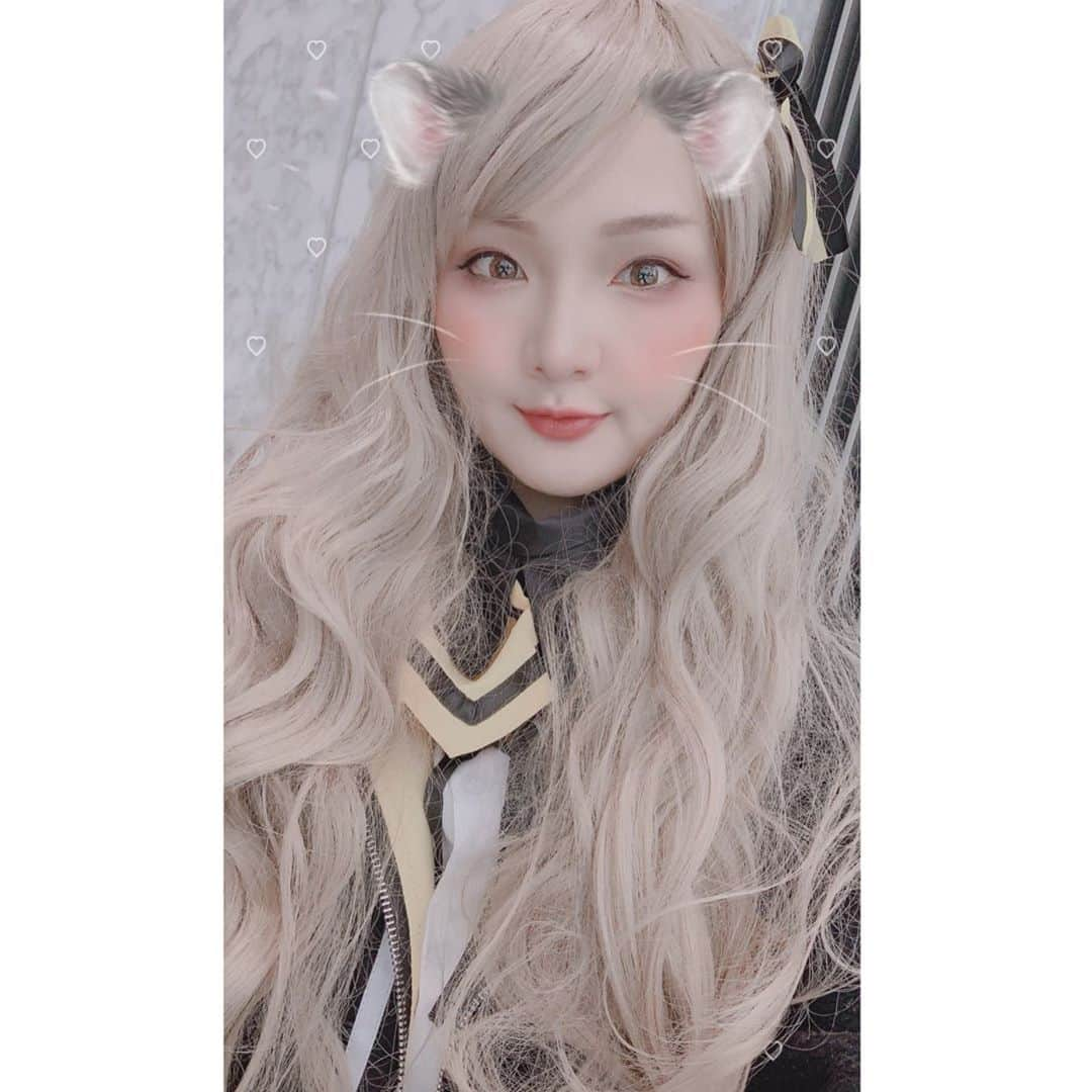 あゆむさんのインスタグラム写真 - (あゆむInstagram)「MEOW 猫の日っぽいやつ  #猫の日  #ドルフロ #ドールズフロントライン #レースクィーン  #dollsfrontline  #ump45 #コミケコスプレ #C97 #ウィンガーディアムレヴィオーサ」2月22日 21時44分 - aym_lml