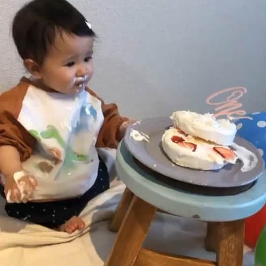 のインスタグラム：「. 1歳おめでとう👶🎉🎂 #0222 #おばすたぐらむ」
