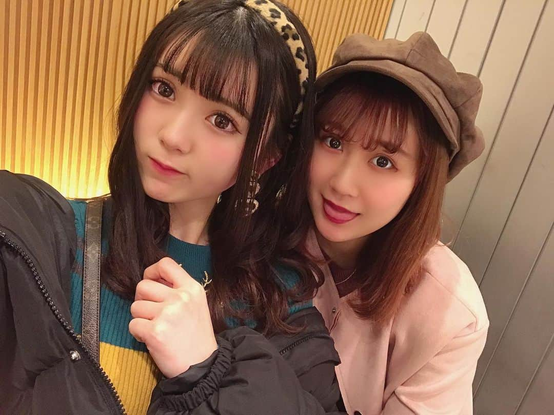 甲田友莉子さんのインスタグラム写真 - (甲田友莉子Instagram)「みなさんお久しぶりです♡ 今日はかわいいかわいい自慢の後輩ちゃんのまゆたんと遊びました♡ 相変わらず可愛かったなあ〜 ゆりちゃんせんぱいおかえりなさーい！！！って言ってくれて、 嬉しかった〜🥺 また来月遊べますように♡ .  #かわいい後輩ちゃん #夢乃まゆこ #また来月」2月22日 22時45分 - k_yuririn_k