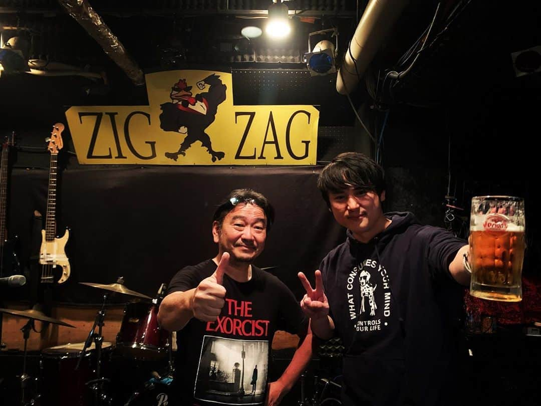 渡會将士さんのインスタグラム写真 - (渡會将士Instagram)「渡會将士 JAPAN? TOUR  39 & 40本目 沖縄 ZigZag にご来場下さったみなさん、 ありがとうございました！  初沖縄ライブは人の優しさに恵まれた素敵な旅でした。ほんとあったかい、気候も、人も！ また来れるように頑張ったり、ボスとかその他色んな方々にに働きかけます笑  とりあえず次の目標はちゃんと専門店でヤギ肉を食うことです。タコスは絶品でした。宮古そばもおでんも最高。 そしてイオンモール沖縄ライカム、ありがとう。  次回は長崎、福岡、ワンマン！」2月22日 22時43分 - masashi.watarai