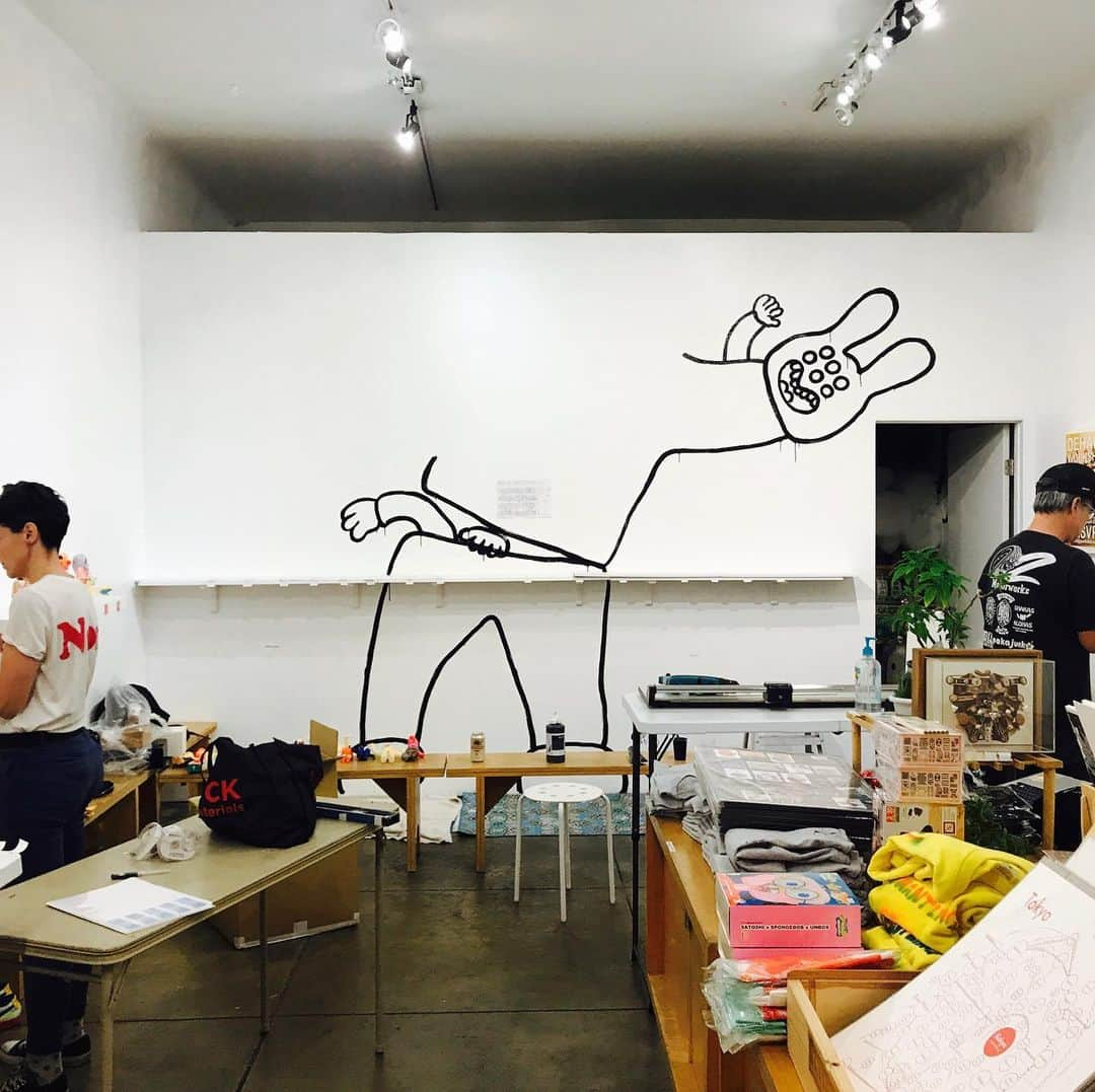 デハラユキノリさんのインスタグラム写真 - (デハラユキノリInstagram)「sofvi dismantling in LA at GR2 Giant Robot gallery Feb.22nd start opening reception 6:30pm〜10pm #dehara  #deharayukinori  #satoshiyamamoto  #giantrobot #giantrobotstore  #giantrobotgallery」2月23日 9時14分 - deharayukinori