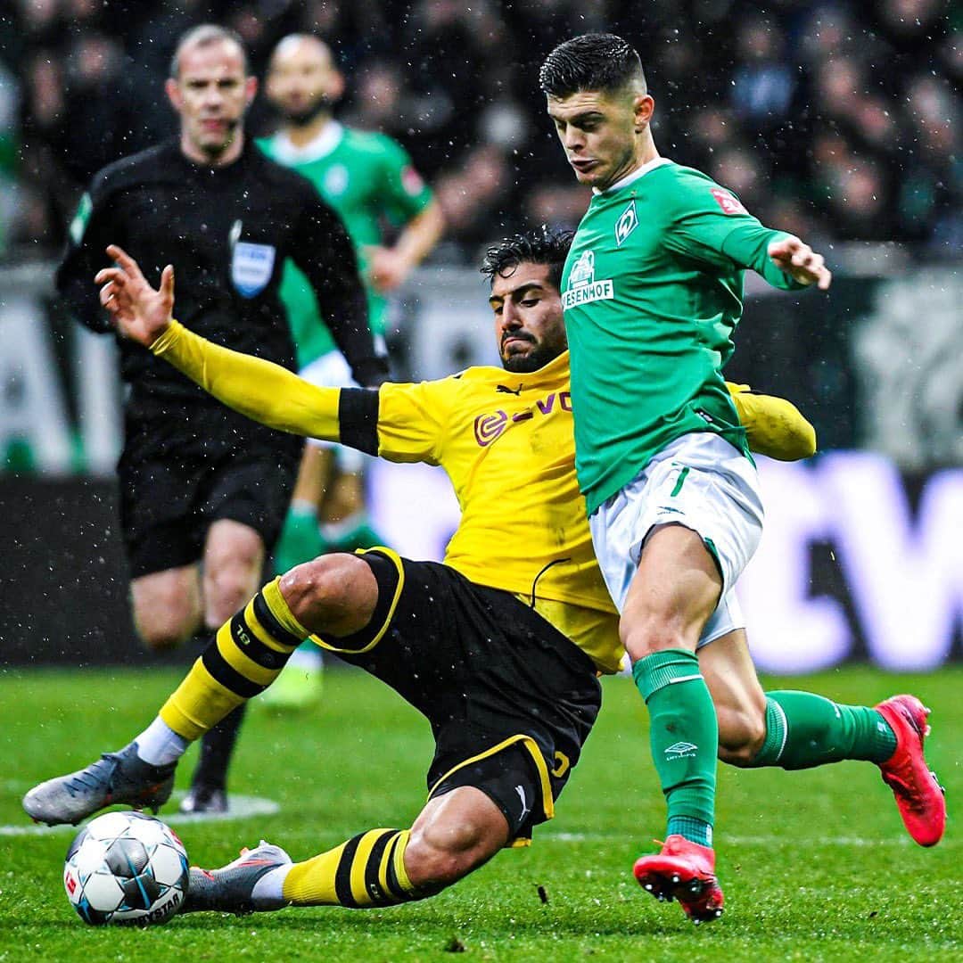 エムレ・カンのインスタグラム：「Finished a great week with an important away win! Well done boys 💪🏽 @BVB09 💛🖤 #EC27 #BVB #weCan  Eine erfolgreiche Woche mit einem weiteren wichtigen Sieg beendet 💪🏽」