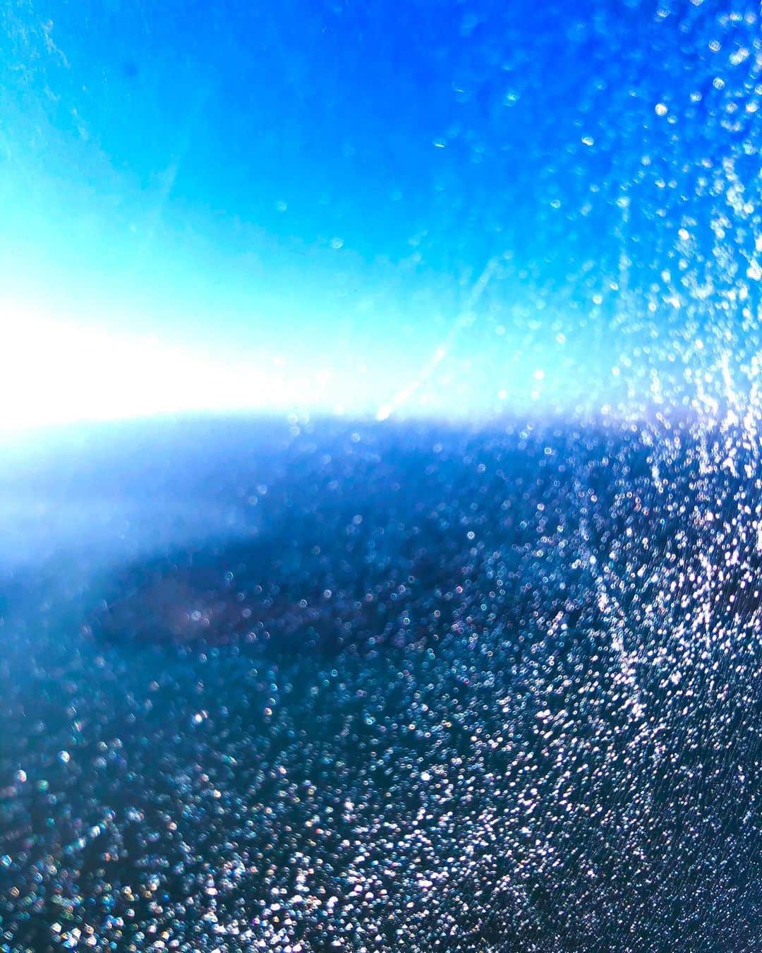 村主章枝さんのインスタグラム写真 - (村主章枝Instagram)「Blue and sparkles❄️ What makes your life spark? あなたの生活を輝かせるものはなんですか？  #sparkles」2月23日 4時11分 - fumie.suguri