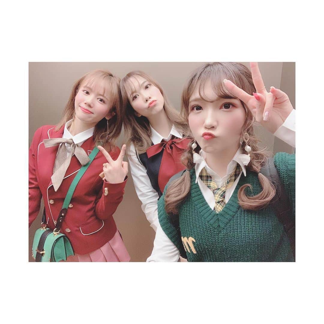 大本梨帆のインスタグラム：「ヴィーナスフォートにある『CHOA』で撮影しましたっ💓 3月中旬くらいに動画出すので楽しみにしててね🐶🚀 #choa #인생네컷 #韓国制服 #교복스타그램 #followme #tagsforlikes #like4like #l4l #tflers #instagood  #selfie  #japanesegirl #japan #youtube  #팔로우 #팔로미 #일본 #女孩子 #셀카 #taxfree」