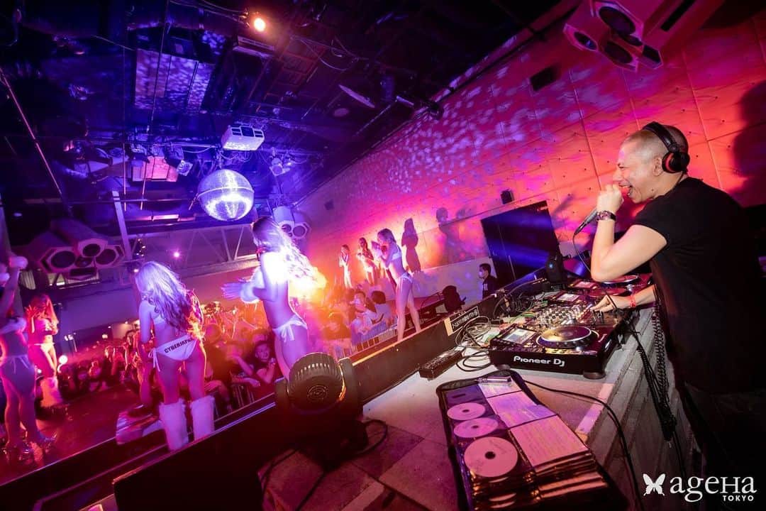 CYBERJAPAN Staffのインスタグラム：「Repost @agehatokyo  2.22 Sat. <ISLAND> BIKINI NIGHT WINTER❄️💓 . @mitomitokoto  @cyberjapantv . . #ageHa #ageHa_tokyo #BIKININIGHT」