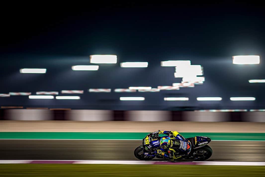 バレンティーノ・ロッシさんのインスタグラム写真 - (バレンティーノ・ロッシInstagram)「Losail circuit,Qatar MotoGp test,day1 📸 @gigisoldano @falex79」2月23日 7時13分 - valeyellow46