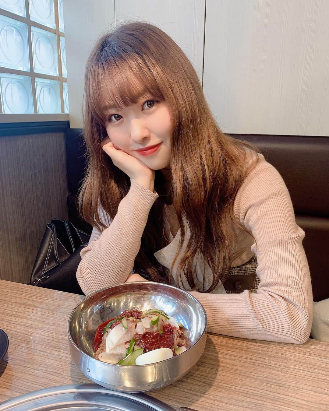 中西智代梨のグルメインスタ