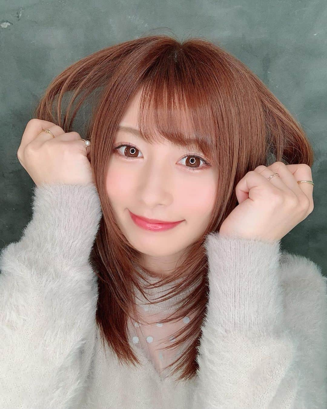 成瀬心美さんのインスタグラム写真 - (成瀬心美Instagram)「💇‍♀️ . . 根元が黒くなってきたから 染め染め してきたっちー！ . . トリートメントも していただいて ちゅるちゅるー！！！ . . #haircolor #hairstyle #hairsalon #risel #shibuya」2月23日 18時45分 - coco3ndazo