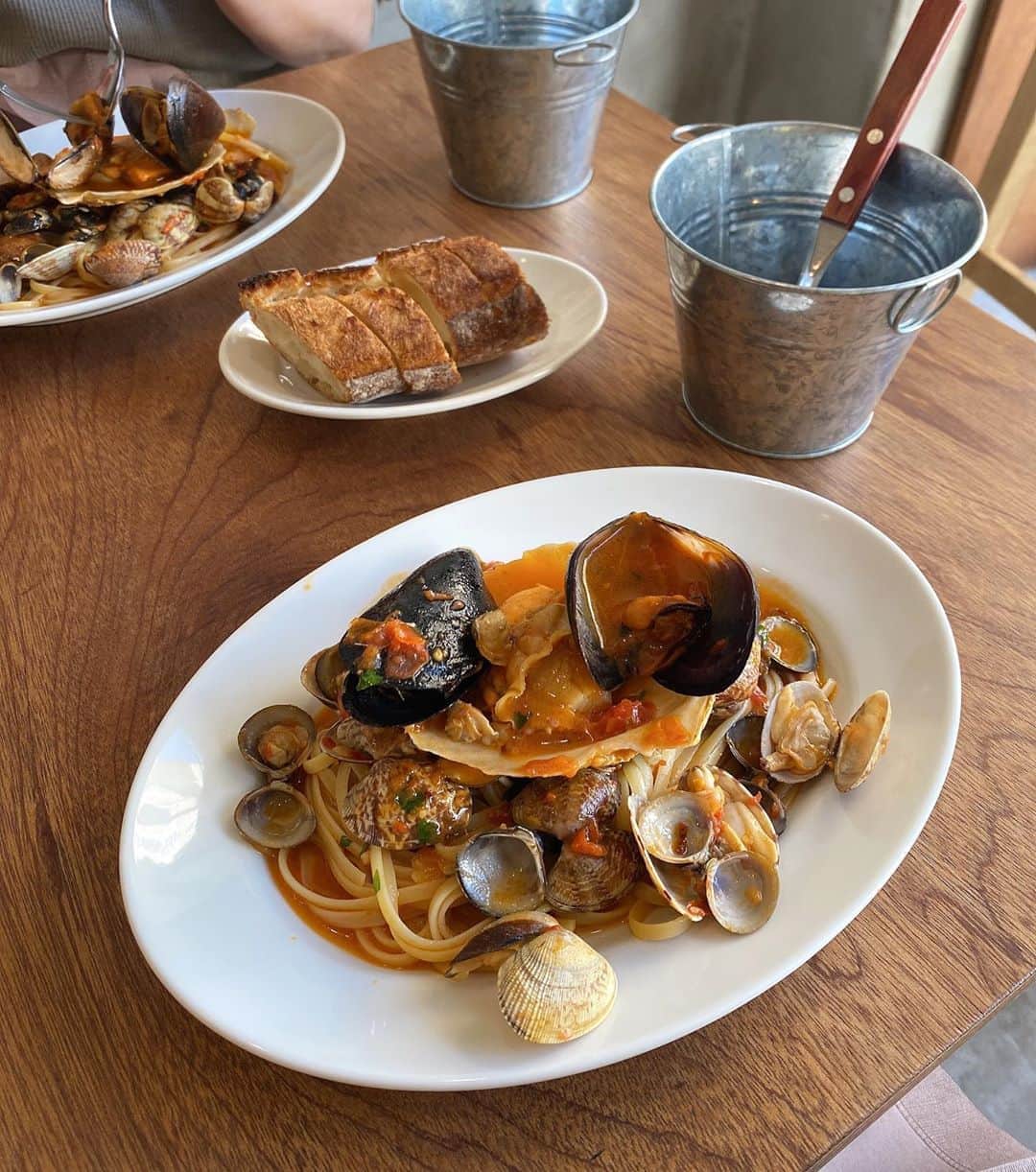 穴井千尋のグルメインスタ