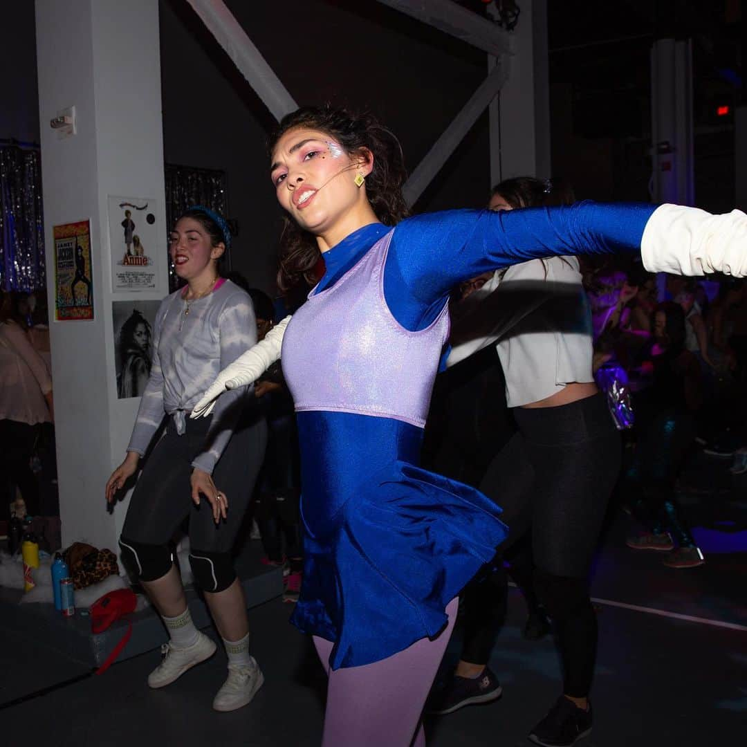 Ashley Smithさんのインスタグラム写真 - (Ashley SmithInstagram)「I just wanted to show some gratitude to a kick ass bunch of ladies. 💃💃💃💃💃@lacitymunicipaldancesquad  It was a privilege to help you bring the tunes to your @moca slightly guided dance party - winter wonderland edition. I respect so much the act of full fledge expression through movement. And this night inspired me the most! Thank you thank you thank you. Go check their page for their next events. I would highly recommend it! Photos by @zohracha」2月23日 11時32分 - therealashsmith