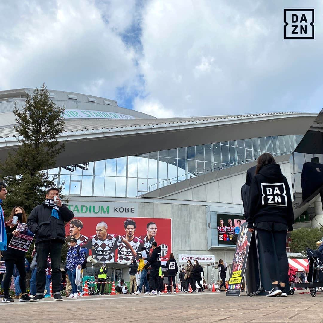 DAZN JAPANさんのインスタグラム写真 - (DAZN JAPANInstagram)「. ／ #Jリーグ開幕🌸 🌸 🌸 ＼ . 🏆明治安田J1開幕戦 🆚神戸×横浜FC 📆2/23(日)16:00 📺#DAZN で配信 ． #2020の主役は誰だ ． @visselkobe @yokohamafc_official ． #ヴィッセル神戸 #ヴィッセル #イニエスタ #横浜FC #三浦知良 #Jリーグ #visselkobe #yokohamafc #jleague」2月23日 12時38分 - dazn_jpn