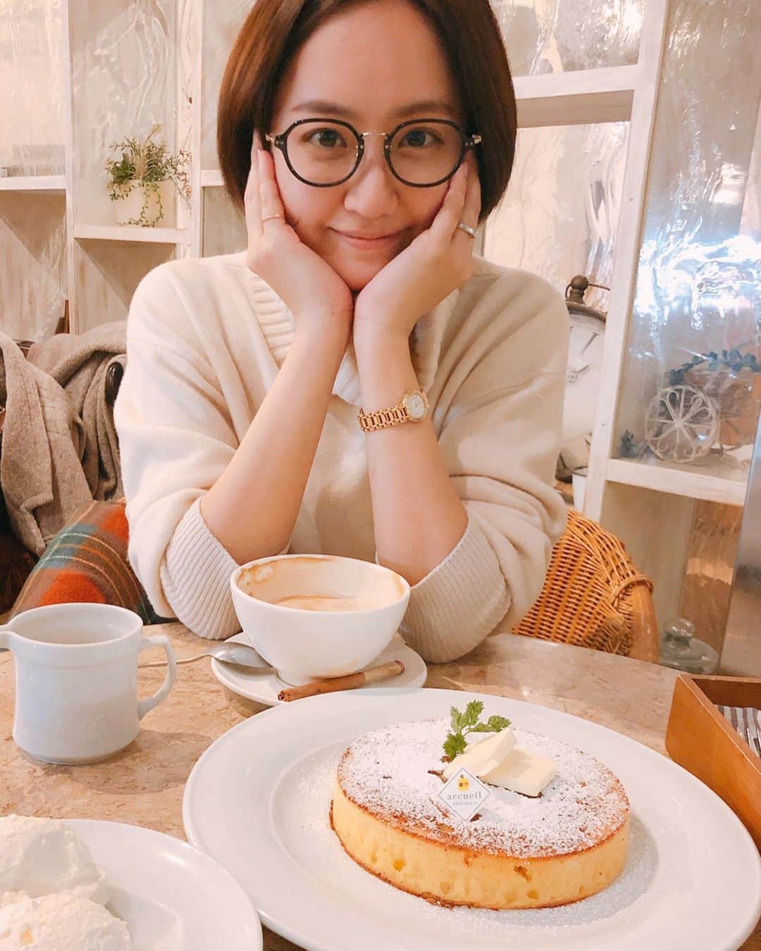 麻生夏子のグルメインスタ