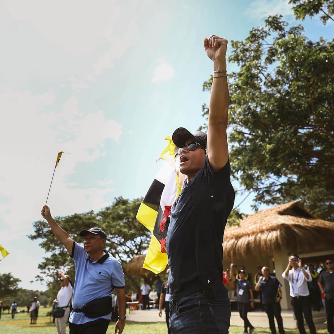 アブドゥル・マティーン王子のインスタグラム：「Happy 36th National Day 🇧🇳✊🏽」