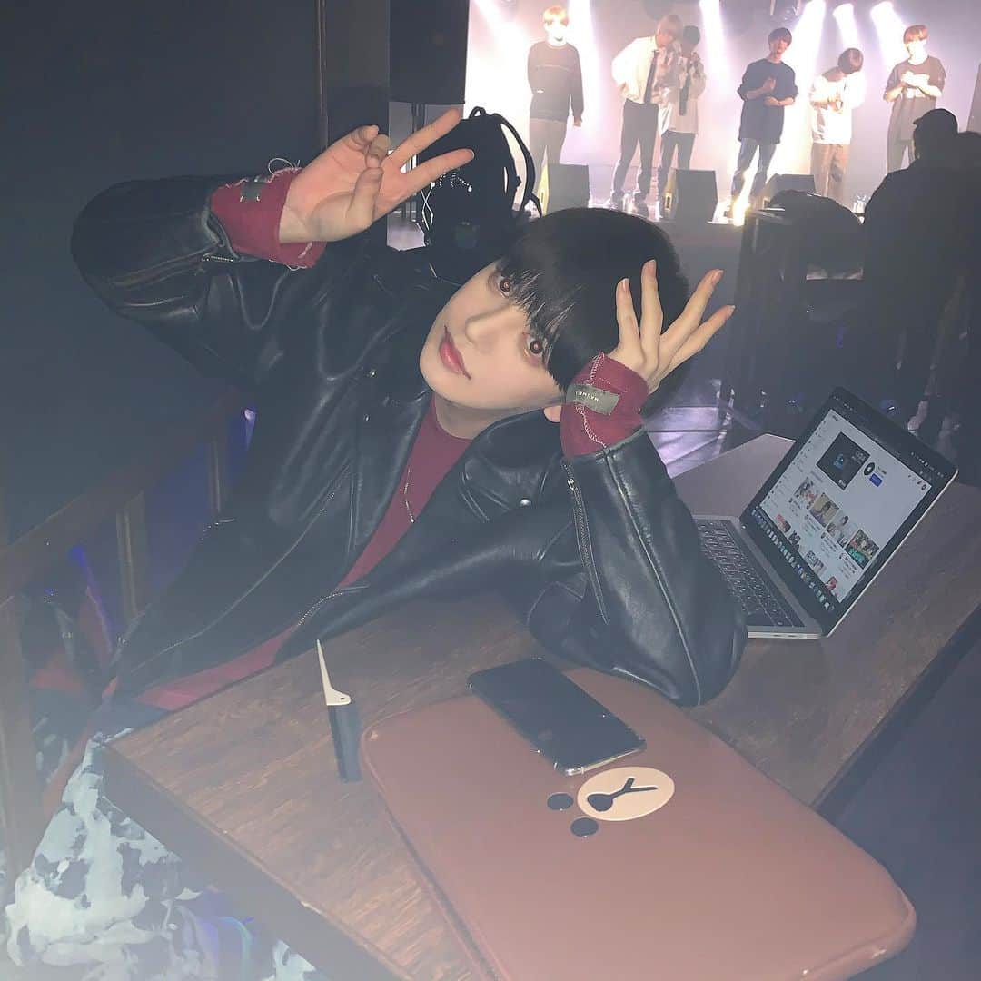 やっぴのインスタグラム：「💻」