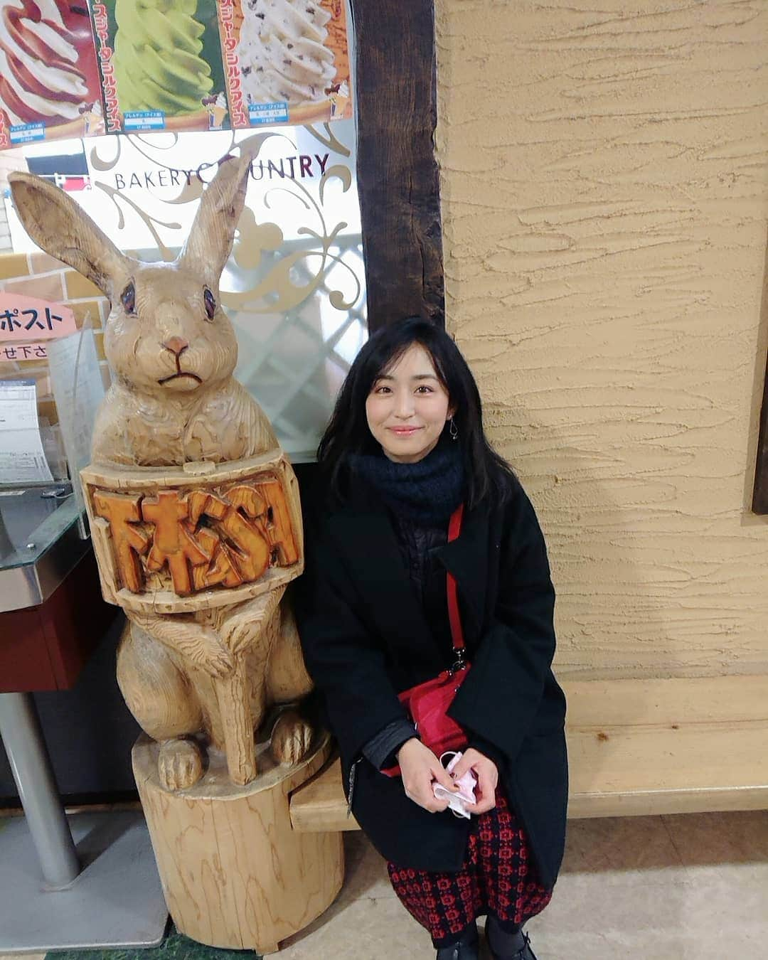 Yukiさんのインスタグラム写真 - (YukiInstagram)「take a rest at a rest area during a tour🐰☺️ #下松SA #rabbit #D_Drive #yuki  #サービスエリア #drive」2月23日 15時17分 - d_drive_gt_yuki