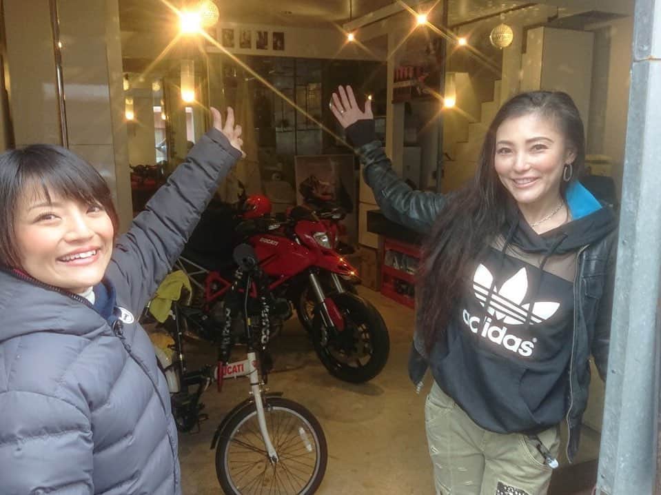 福山理子さんのインスタグラム写真 - (福山理子Instagram)「今夜放送！ #likeawind #さんテレビ📺 #バイク情報番組 #バイク好き #motorcycletvshow  #mygarage」2月23日 16時01分 - rikofukuyama