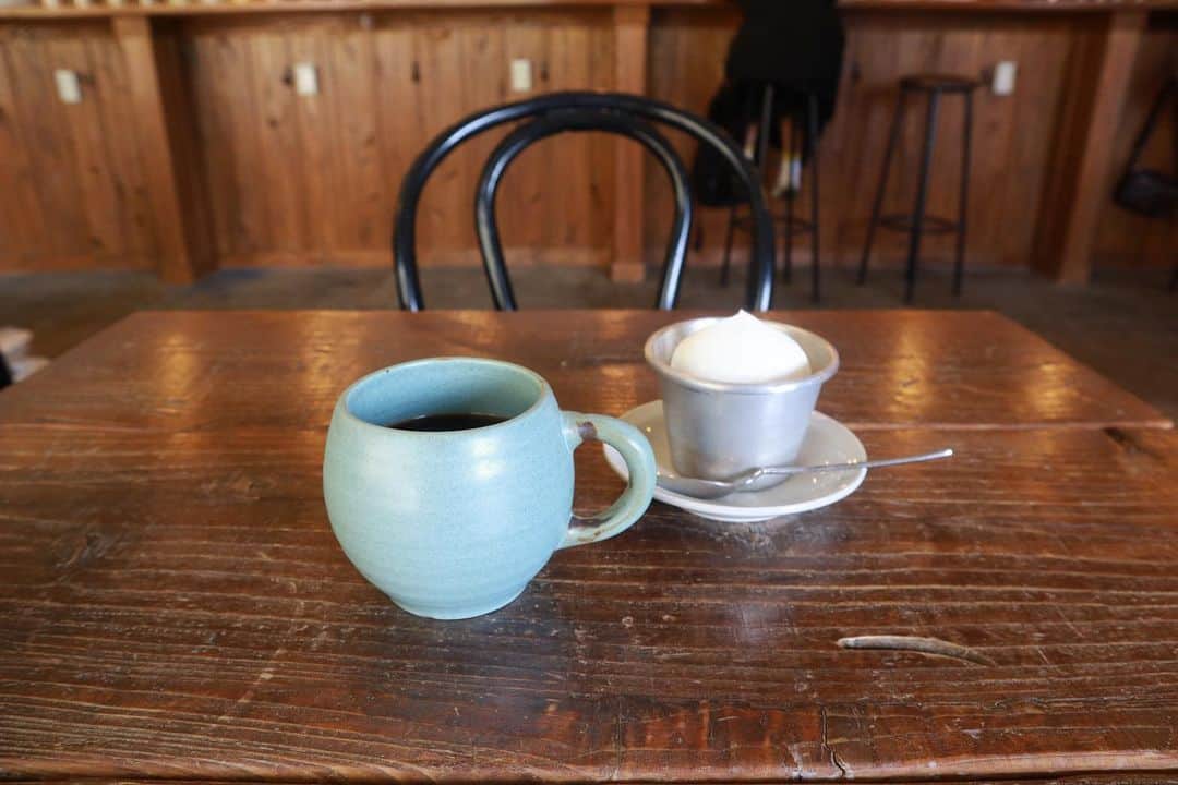 石井輝明さんのインスタグラム写真 - (石井輝明Instagram)「徳島。 アテンドしてくれた社員さんのおかげで、徳島で合間にカフェ行けました。 ありがたい。  #cafeorlando #cafe #coffee #カフェ #徳島カフェ #カフェ芸人 #じゃらんさんでの連載第2回が公開されました #ストーリーズにのせてます #何卒よろしくお願いします #ストーリーズってストーリーズでいいんよね #ストーリーって最初聞いてましたけど #最初からストーリーズやったんかな #一回しかのせたことない人はストーリーなんかな #どうなんやろうなぁ」2月23日 16時24分 - comandanteishii