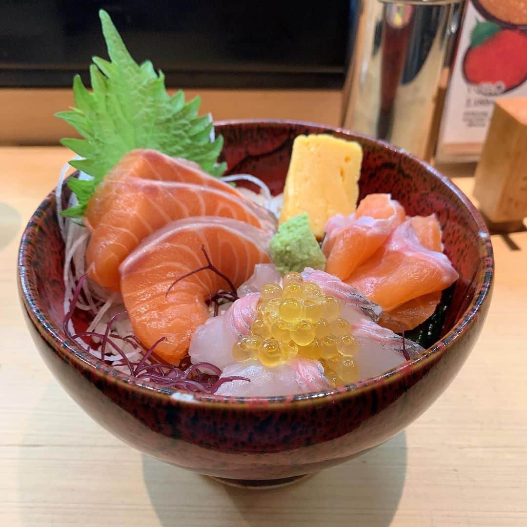 榎本温子のグルメインスタ