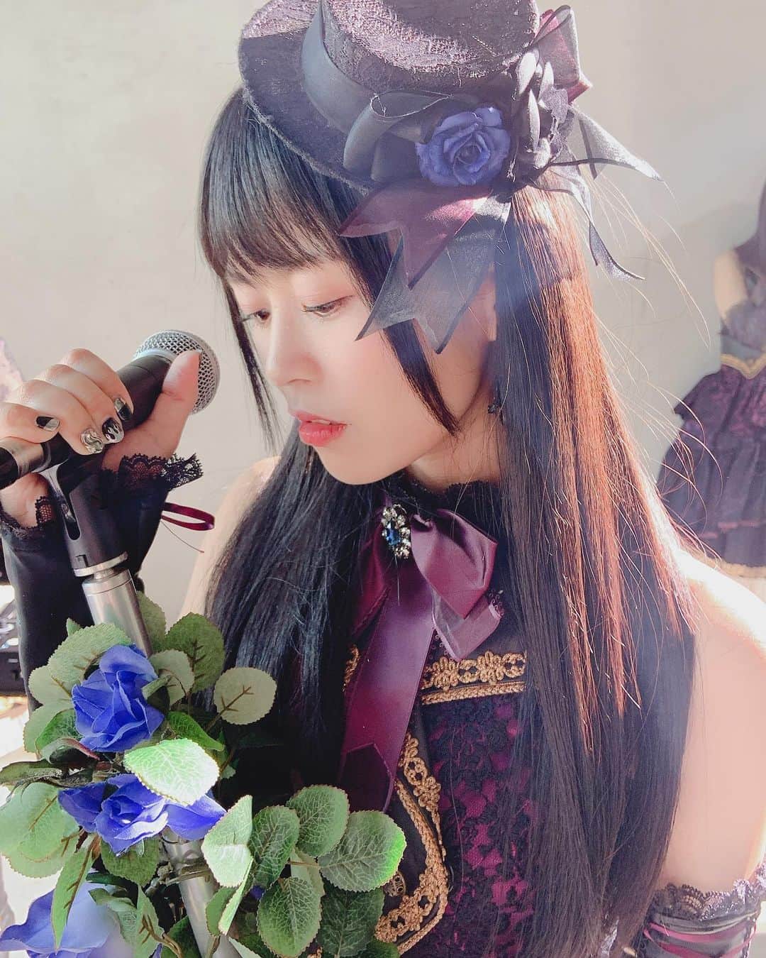 相羽あいなのインスタグラム：「Instagramフォロワーさま8万人✨ ありがとうございます🙌❤️ 嬉しいです！！！ これからもよろしく♡♡ Thank you！ Say hello in the future💓 #一人写真 #初出し写真 #まだ使い慣れていないInstagram #今度講習してもらお #aiainstagram」