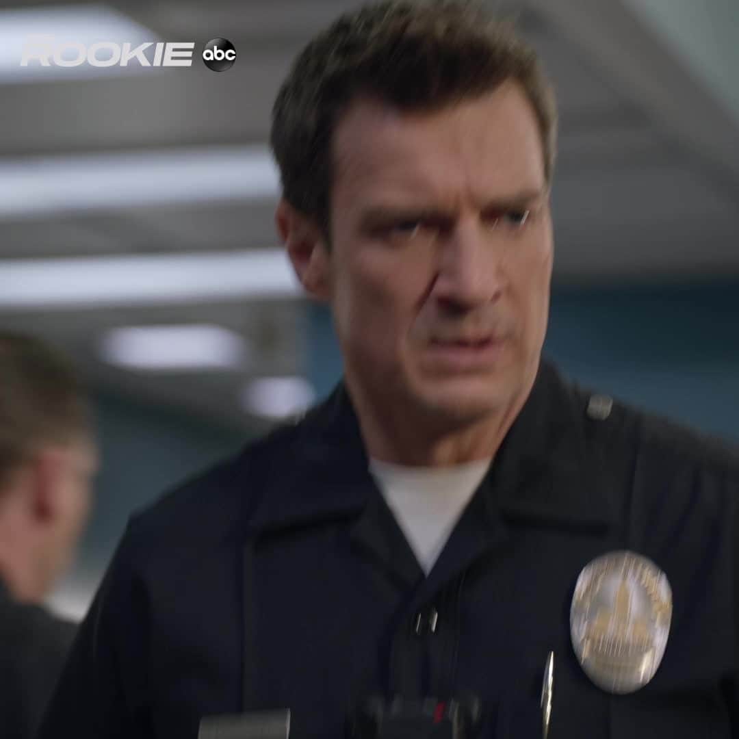 アメリカン・ブロードキャスティング・カンパニーのインスタグラム：「The team is back but time is running out. Don’t miss #TheRookie Winter Premiere TONIGHT at 10|9c on ABC.」