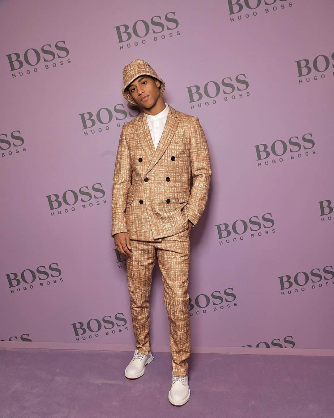 キース・パワーズのインスタグラム：「Beautiful show! Thanks again for having me @boss. Lord’s willing the first of many. #BOSSFW20」