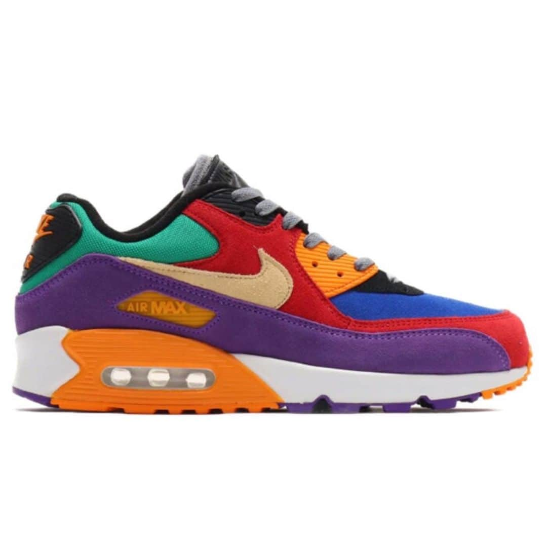 Sneak.Japanのインスタグラム：「.﻿ ■NIKE■﻿ ----------------------------------﻿ ブランド：NIKE﻿ 商品名：AIR MAX 90 QS﻿ 型番：CD0917-600﻿ 価格：25,800円﻿ (価格は変動する場合がございます。)﻿ カラー：マルチカラー﻿ ----------------------------------﻿ ﻿ 《SNEAK online Shopとは？🤔🛒💕》﻿ 楽天・yahooショッピング・Amazonでショップ展開中！﻿ 人気商品、新作商品が続々入荷しています💙﻿ ﻿ あなたのお求めやすいサイトで是非ご購入下さい！﻿ 詳しくは、@sneak_onlineshop のリンクをCheck it out!!﻿ ﻿ #sneakonline #ファッション #fashion #ootd #instagood﻿ #スニーカー #スニーカー好きな人と繋がりたい #スニーカー好き #ナイキスニーカー  #スニーカー倶楽部 #スニーカー集め #sneakers #nike #おしゃれさんと繋がりたい #ナイキ #足元倶楽部 #シューズ #マルチカラー #おしゃれ #かわいい #楽天市場 #楽天 #通販 #ファッション通販 #あす楽 #春」