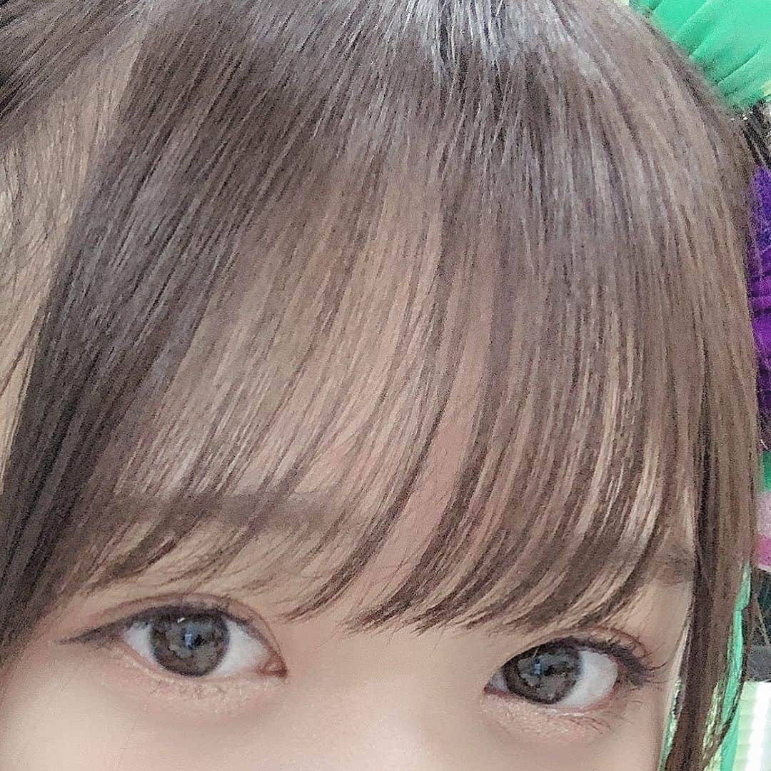 松田美里さんのインスタグラム写真 - (松田美里Instagram)「数日前からホットビューラーユーザーになった」2月23日 21時26分 - miri_matsuda