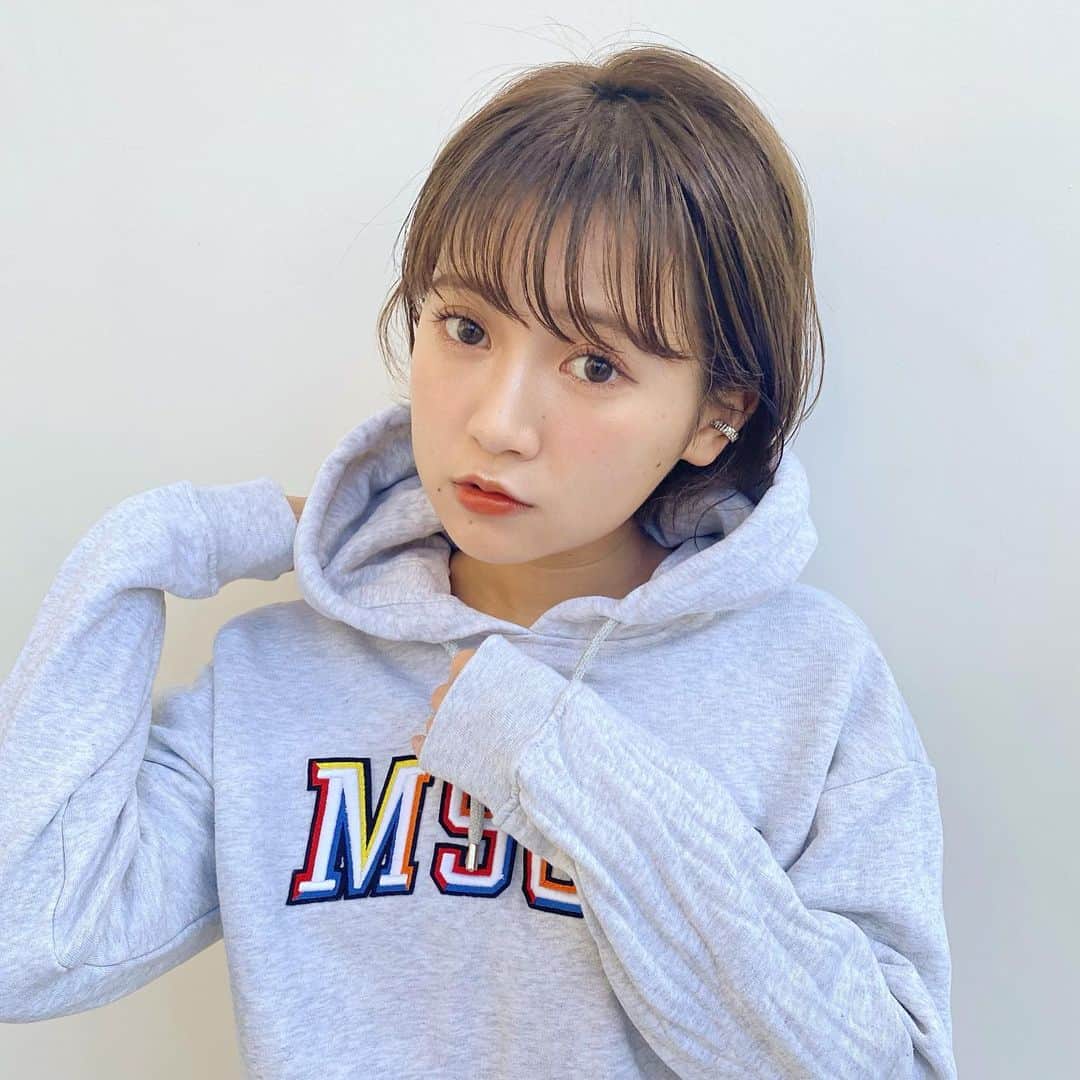 しばたあやなさんのインスタグラム写真 しばたあやなinstagram カジュアルで女っぽくてハンサムなショート ハンサムショート女子 ハンサムショート ショートヘア 刈り上げショート 刈り上げショート女子 ベリーショート ベリーショート女子 イケメン女子