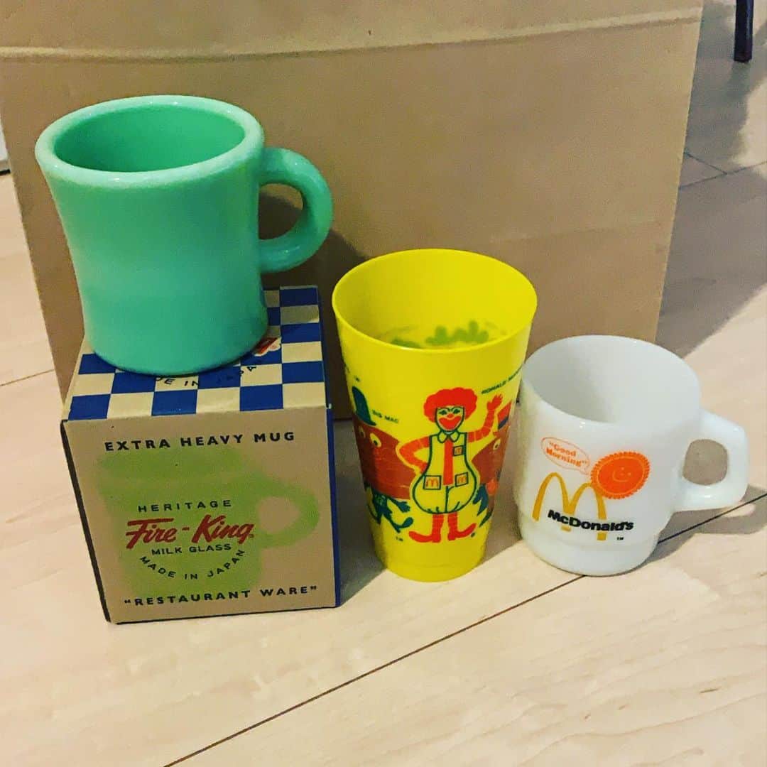 内田啓介のインスタグラム：「Fire King♥️🤩 #jadeite#madeinusa#1970s」