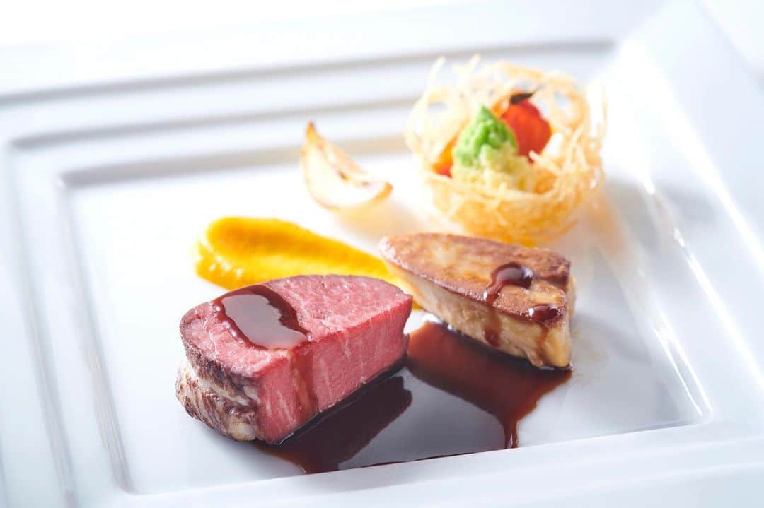 ルミアモーレのグルメインスタ