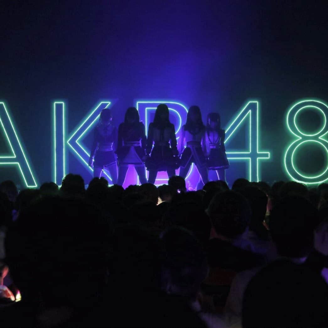 西川怜のインスタグラム：「IxRでの、渋谷ストリームライブとても楽しかったです😊⭐️ . . たくさんの方に覚えていただいて、もっとたくさんの活動をして行けるように頑張ります！ アイルって読みます👀 . . #IxR #AKB48 #渋谷ストリーム」