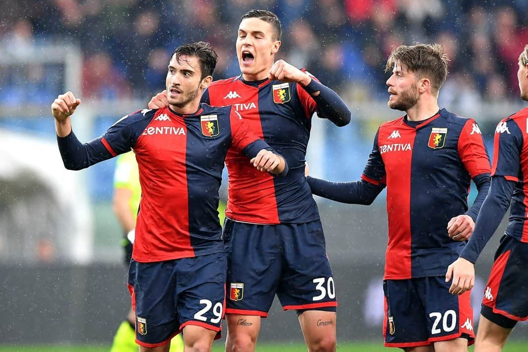 ジェノアCFCさんのインスタグラム写真 - (ジェノアCFCInstagram)「Vi vogliamo così 🔴🔵 #GenoaLazio」2月23日 22時57分 - genoacfc