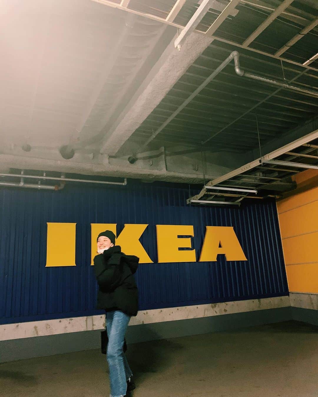 金井美樹 さんのインスタグラム写真 - (金井美樹 Instagram)「明日お知らせあります〜！おやすみなさい🌙﻿ ﻿ #IKEA #お知らせとは関係ありません🥱」2月23日 23時55分 - kanaimikitea