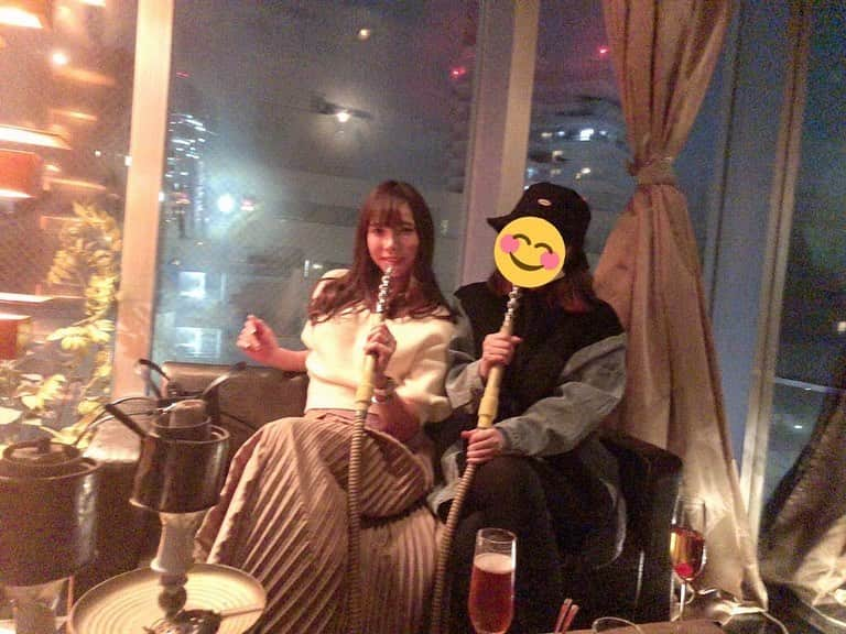 早川瀬里奈のインスタグラム：「友達の誕生日プレートの名前間違えてるの実に私っぽい🙇‍♀️ 冬はロバーの時計大活躍した⌚️ @loborjapan  https://lobor.jp/ 公式から使えるクーポンコードで10%オフ コードは　hayak1220です🥰 #腕時計#ロバー #lobor#シーシャ#シーシャバー#トラジ#麻布十番#いただいたハンドマスク#手元倶楽部」