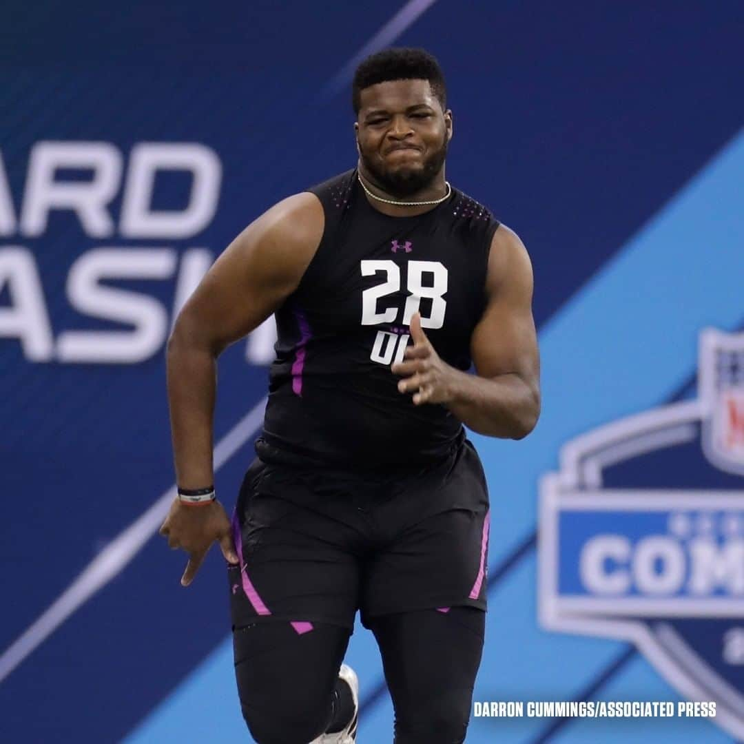 ピッツバーグ・スティーラーズさんのインスタグラム写真 - (ピッツバーグ・スティーラーズInstagram)「Our O-Line at the Combine 💪 #NFLCombine」2月24日 2時01分 - steelers