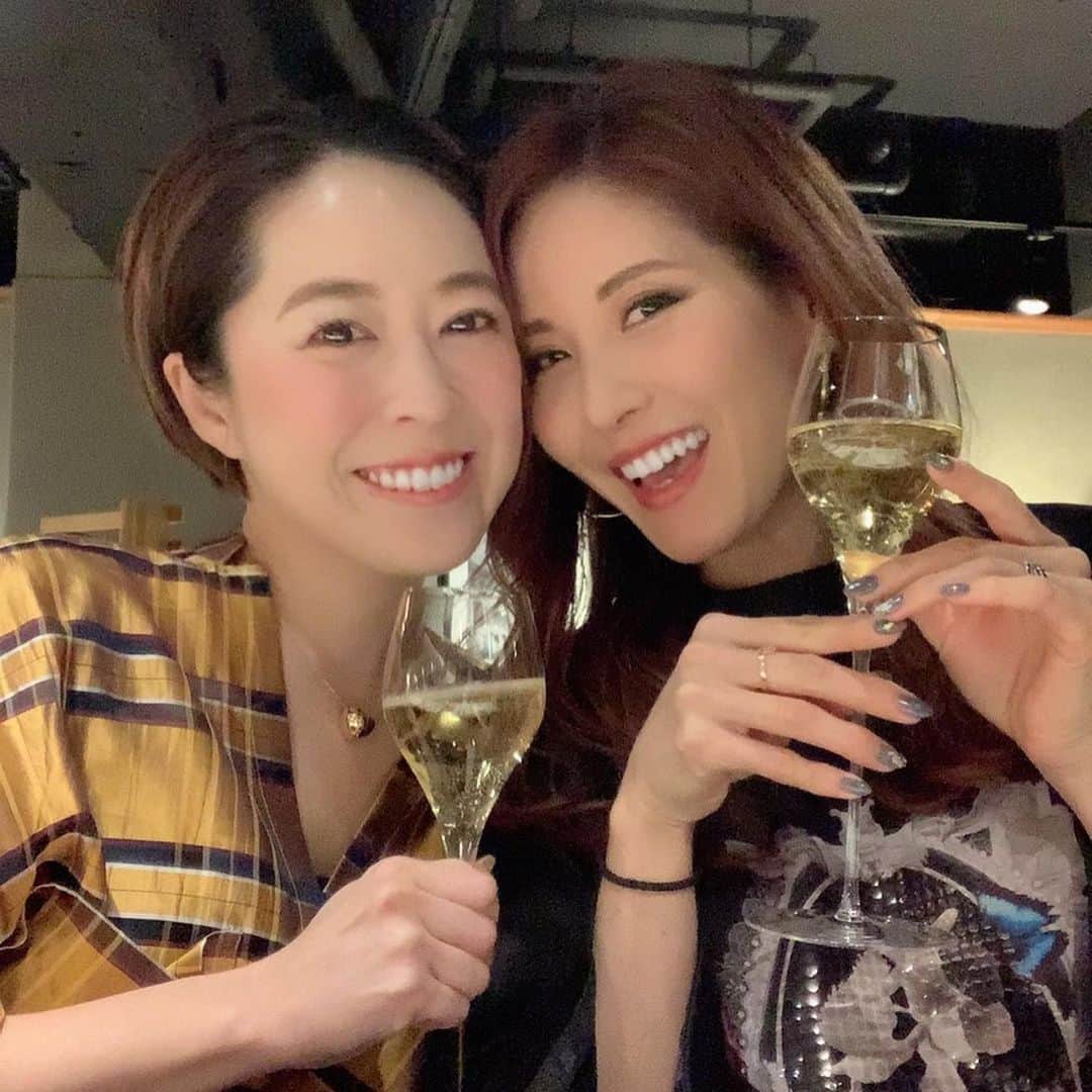 Yukari Imaiのグルメインスタ