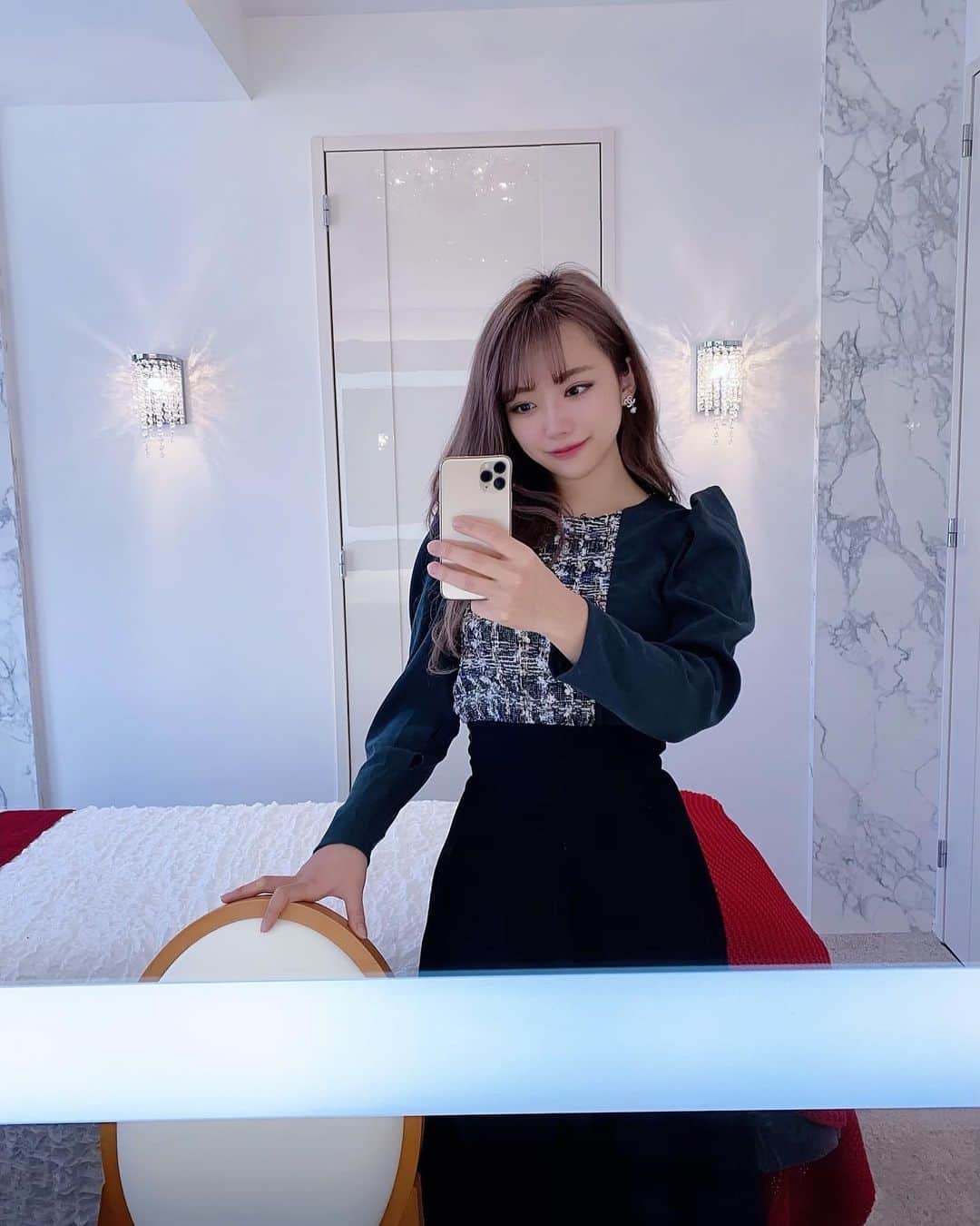 RIKAのインスタグラム：「🌹」