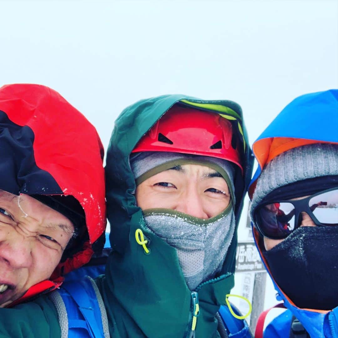 木村卓寛さんのインスタグラム写真 - (木村卓寛Instagram)「近すぎて誰とどこに行ったか分からない。  #山岳写真」2月24日 13時38分 - tenshinkimura
